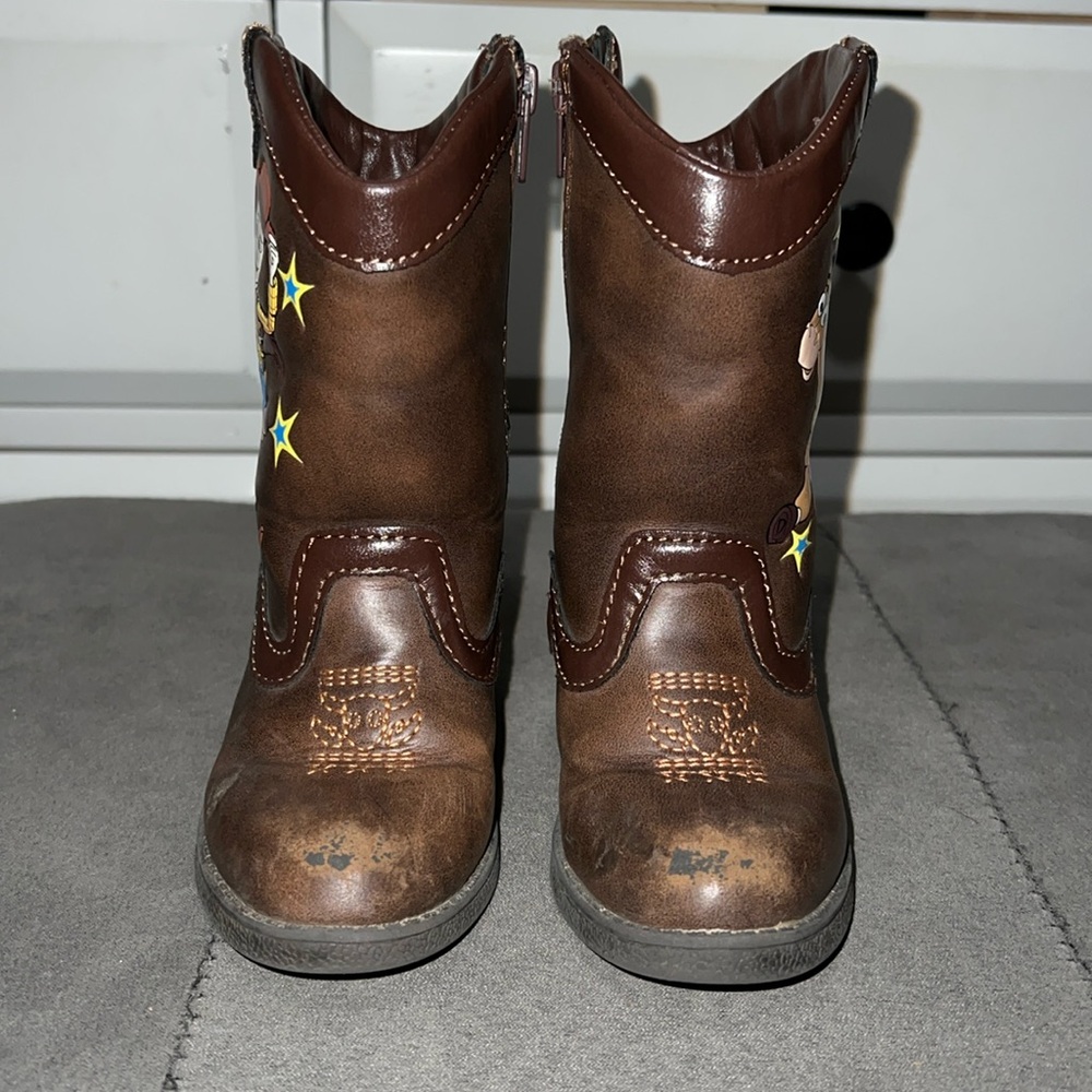 Woody cowboys